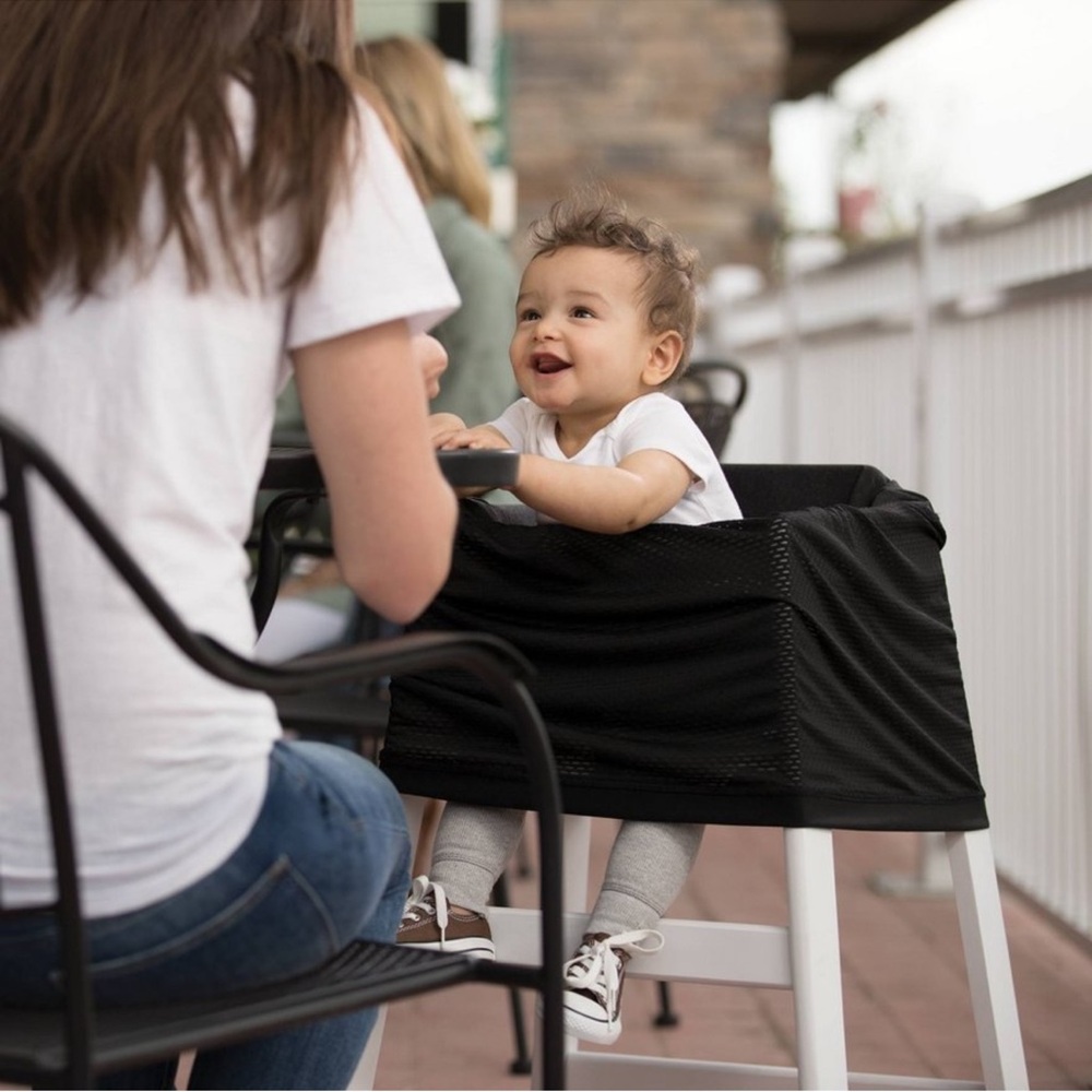 BRAND NEW NEVER USED BOPPY MULTI USE COVER!